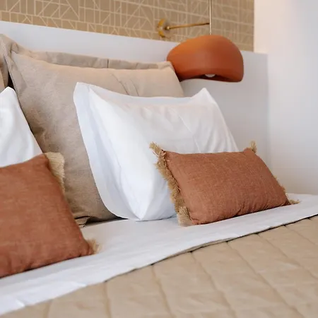 Albatross Hotel 4*