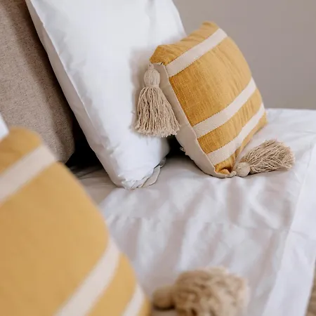 Pnoi ホテル ロガラス