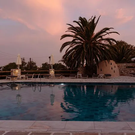 Albatross Hotel