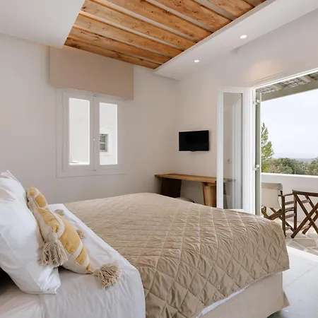 Albatross Hotel 4*