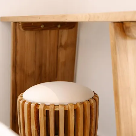 Pnoi ホテル ロガラス